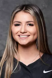 Bella Flexen Headshot