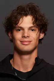 Island Doty Headshot
