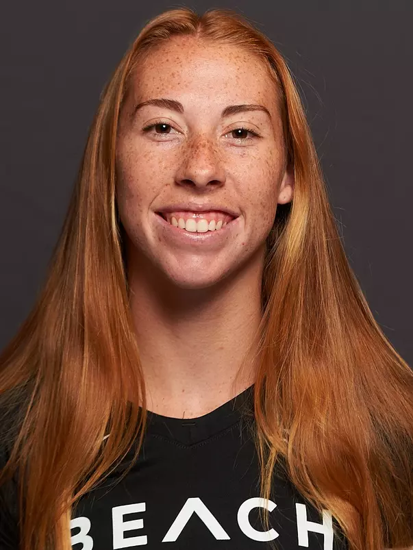 Haley Carrington Headshot