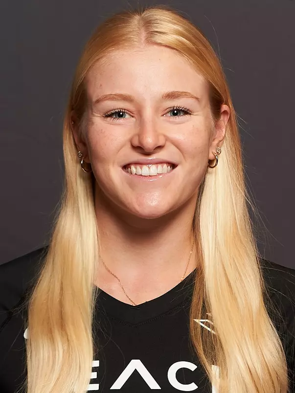 Emily Mattoon Headshot