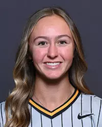 Jacquelyn Bickar Headshot