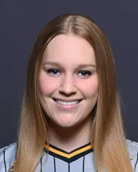 Shannon Haddad Headshot