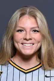 Mo Quinlan Headshot