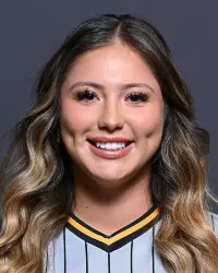 Jocylyn Vidal Headshot