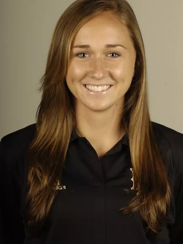 2007 Dana Farquhar Headshot