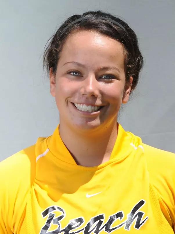 2009 Nikki Myers Headshot