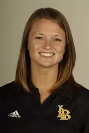 2007 Amanda Perry Headshot