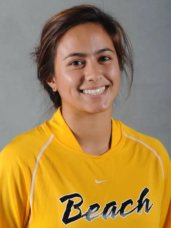 2010 Nadia Link Headshot