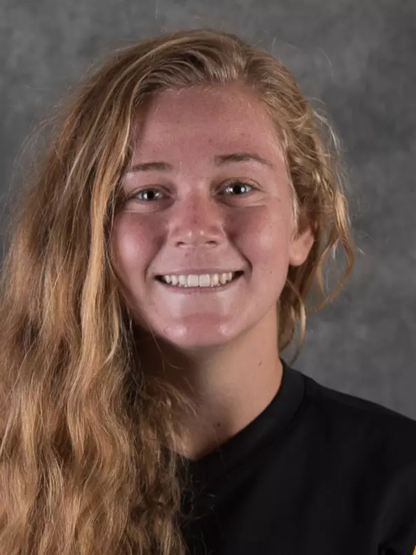 2016 Madison Moore Headshot