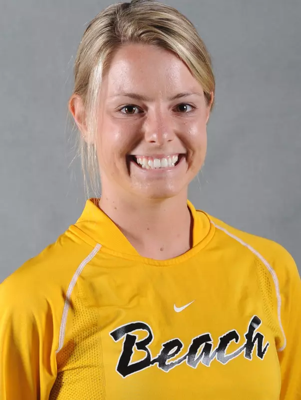 2010 Nicole Sweetman Headshot