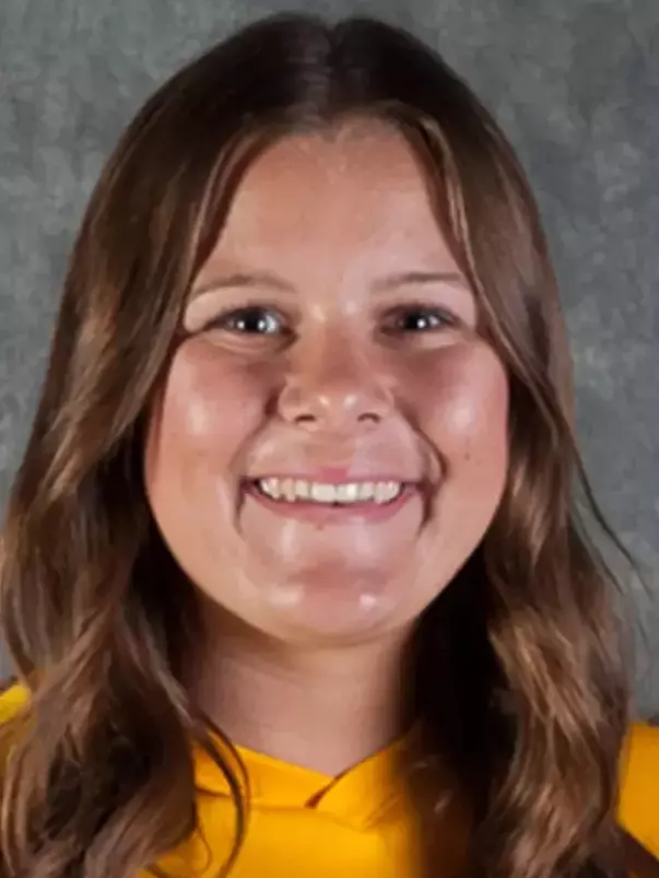 2015 MacKenzie Nogues Headshot