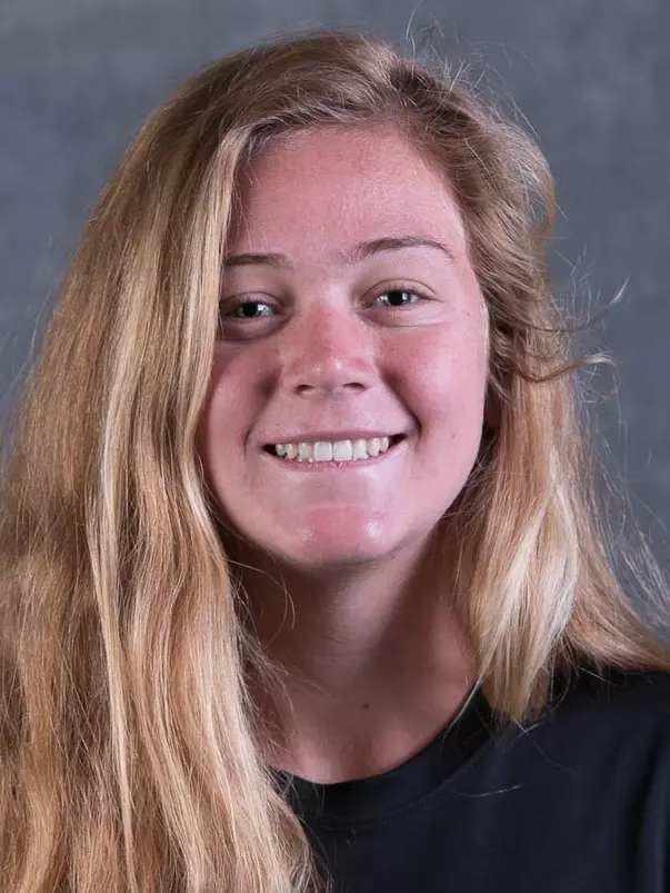 2017 Madison Moore Headshot