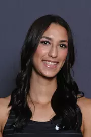 2025 Isela Ochoa Headshot