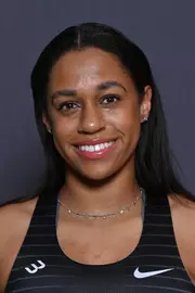 2025 Tori Plummer Headshot