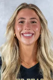 Abby Karich Headshot