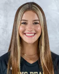 Kamryn Santi Headshot