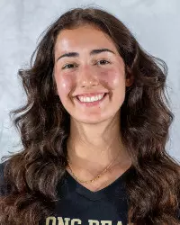 Ella Lomigora Headshot