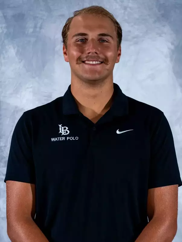 Alex Makshanoff Headshot