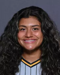 Savannah Magadan Headshot