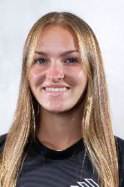 Natalie Arnold Headshot
