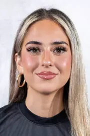 Julie Lopez Headshot