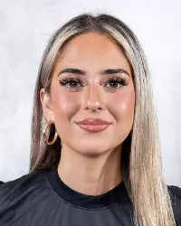 Julie Lopez Headshot