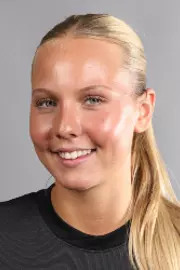 Charlotte Luhr Headshot