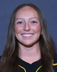 Lindsey Cowans Headshot