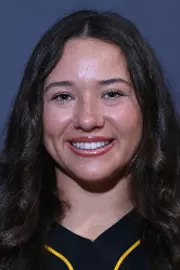 Malayna Terrones Headshot