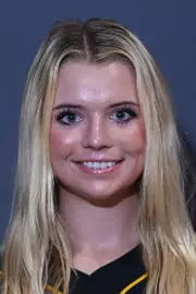Avery Weisbrook Headshot