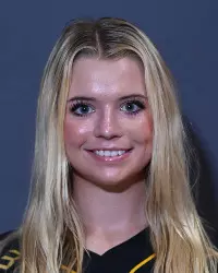 Avery Weisbrook Headshot