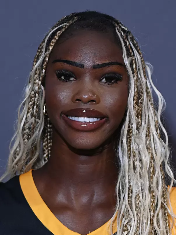 Rosie Akot Headshot 2