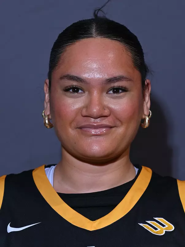 Khylee Pepe Headshot 2