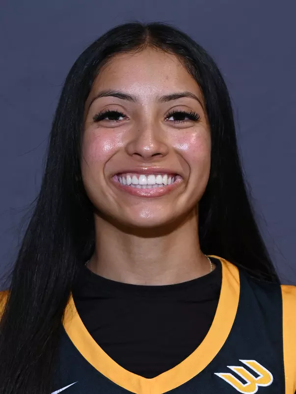 Christy Reynoso Headshot 2