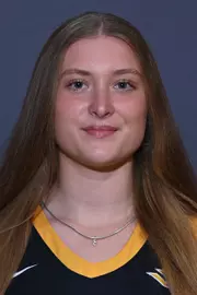Haley Wright Headshot 2