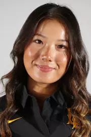 Chloe Park Headshot