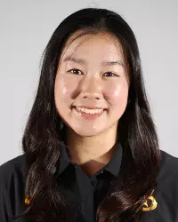 Kailey Yoon Headshot