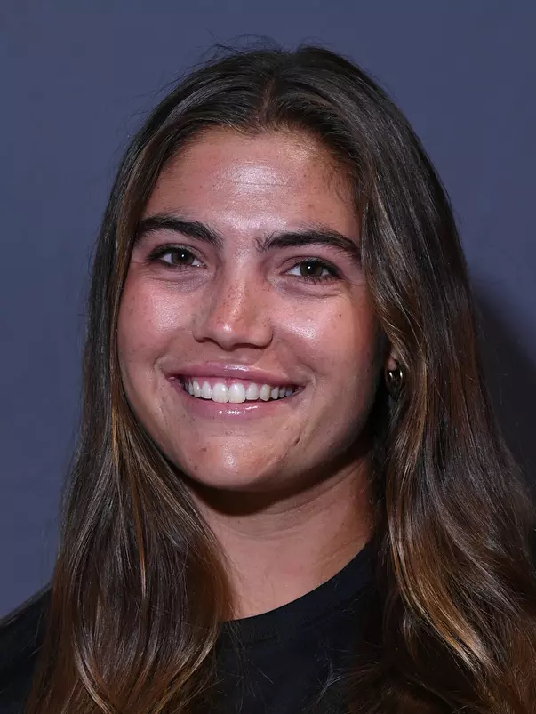 Taylor Hagenah Headshot