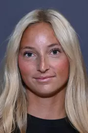 Keely Mcilroy Headshot