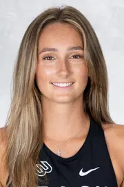 Nicole Lankton Headshot