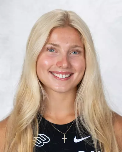 Arianna Lonardi Headshot