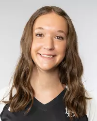 Emma Garnder Headshot