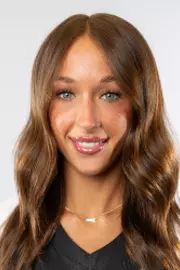 Anna Jelinek Headshot