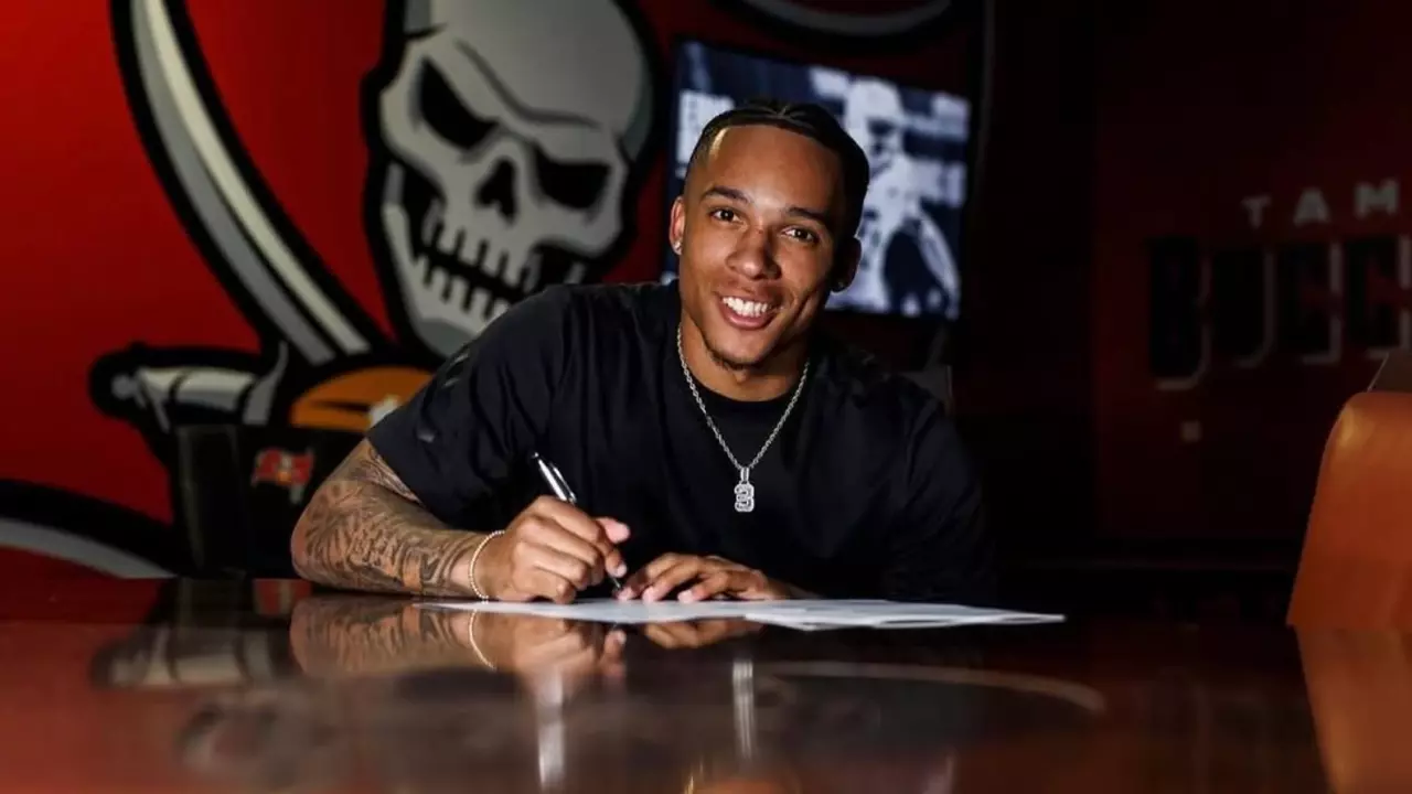 eric rivers bucs