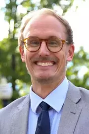 Hank Currin