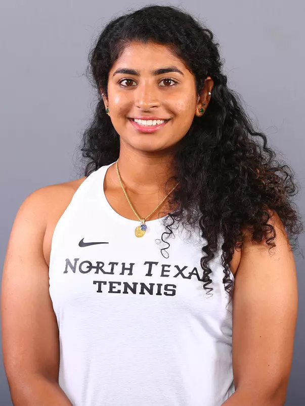 Nidhi Surapaneni