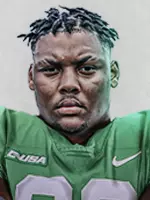 Rayvon Crum headshot