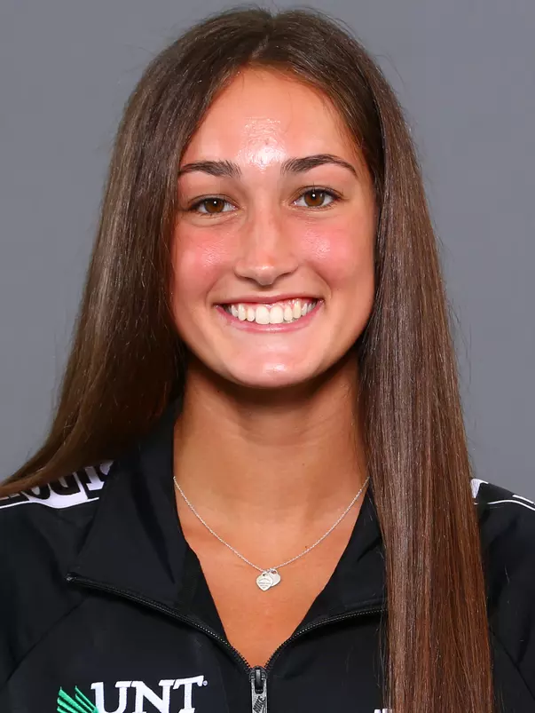 Brooke Beddingfield_Headshot_2020