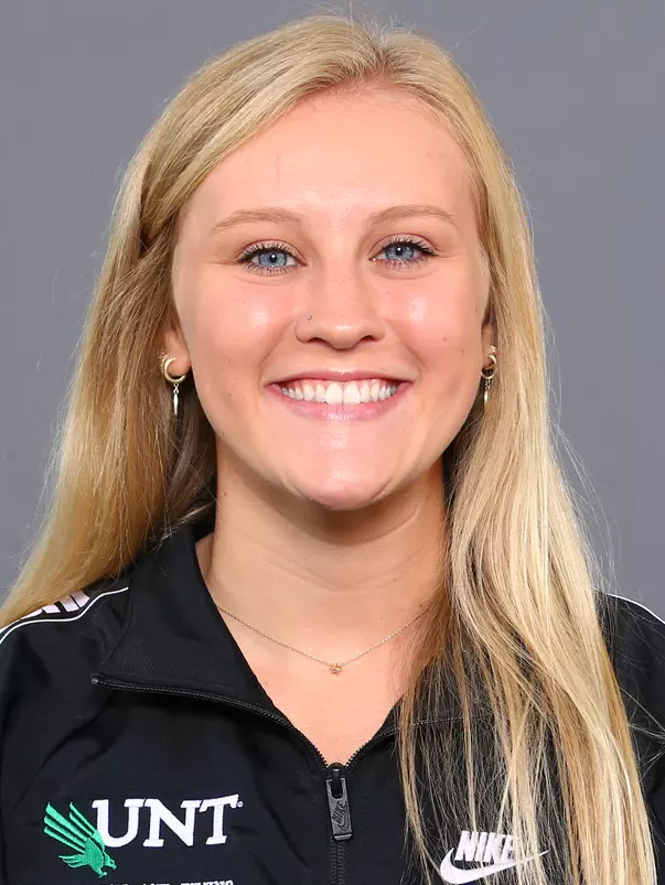 Makaia Goemans_Headshots_2020