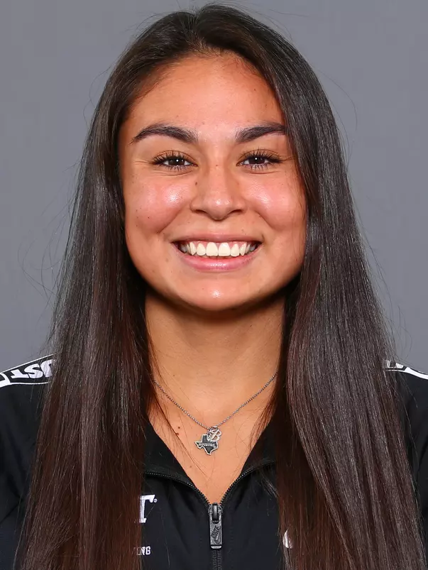 Bryanna Vasquez_Headshot_2020